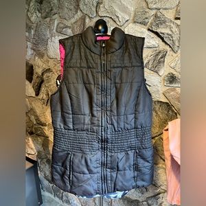 Outer Edge Pink & Black Zip Up Vest S